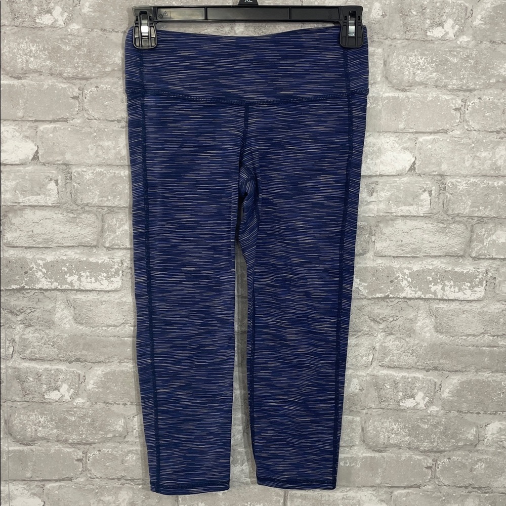 Athleta Energy Chaturanga Stripe
Crop Leggings